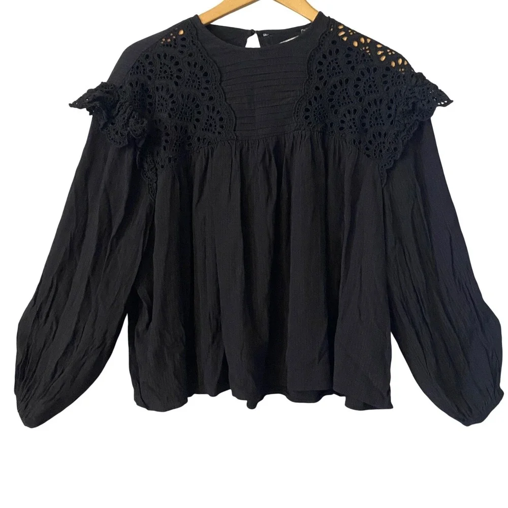 Zara Black Eyelet Lace Ruffle Blouse Long Sleeve Pleated Boho Top Womens Medium
